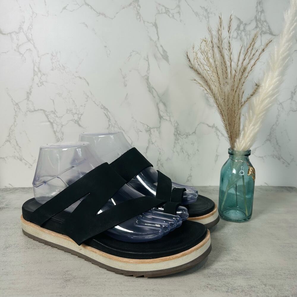 Merrell Sandals WMNS 8 Black Sport Strap Comfort Outdoor Walking Travel Casual